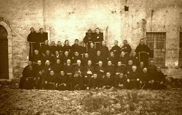 Kleri Katolik Shqiptar (mjaft prej tyre janë martirë të fesë e të Atdheut)
