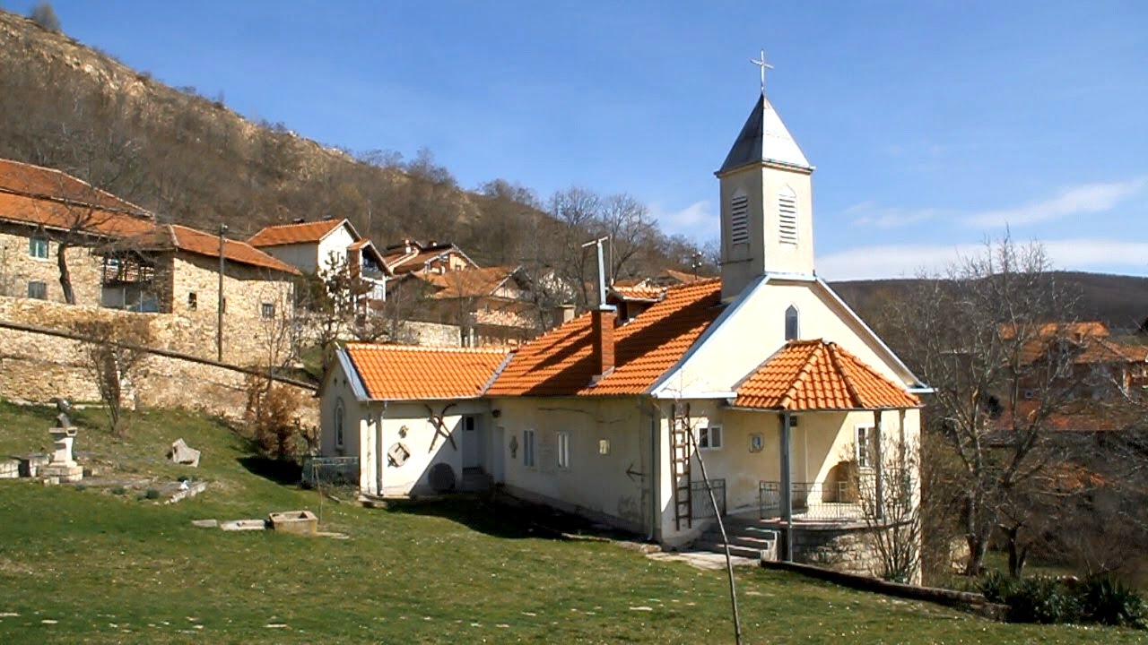 Kisha e Shen Gjergjit Stubell - Shkolla e pare shqipe