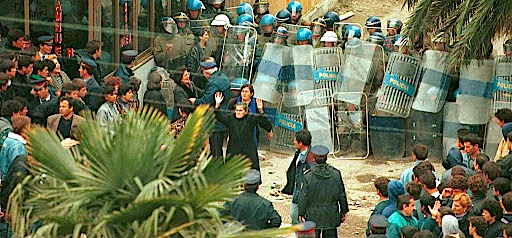 Vlora - Protestat e Shkurtit 1997