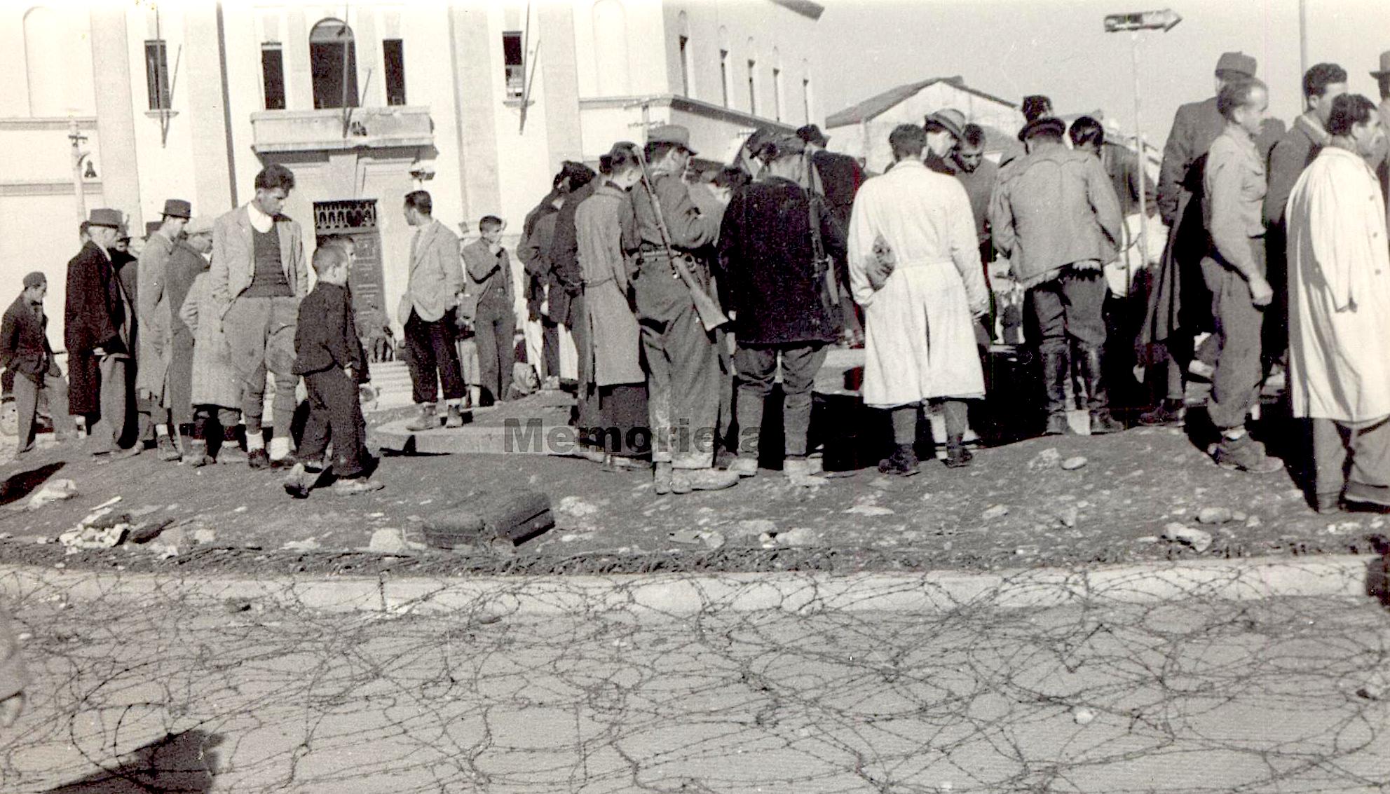 Tirana në ditët e nëntorit 1944