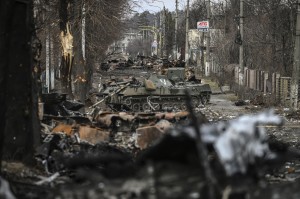Lufta ne Ukrainë- Gërmadha e Tankeve