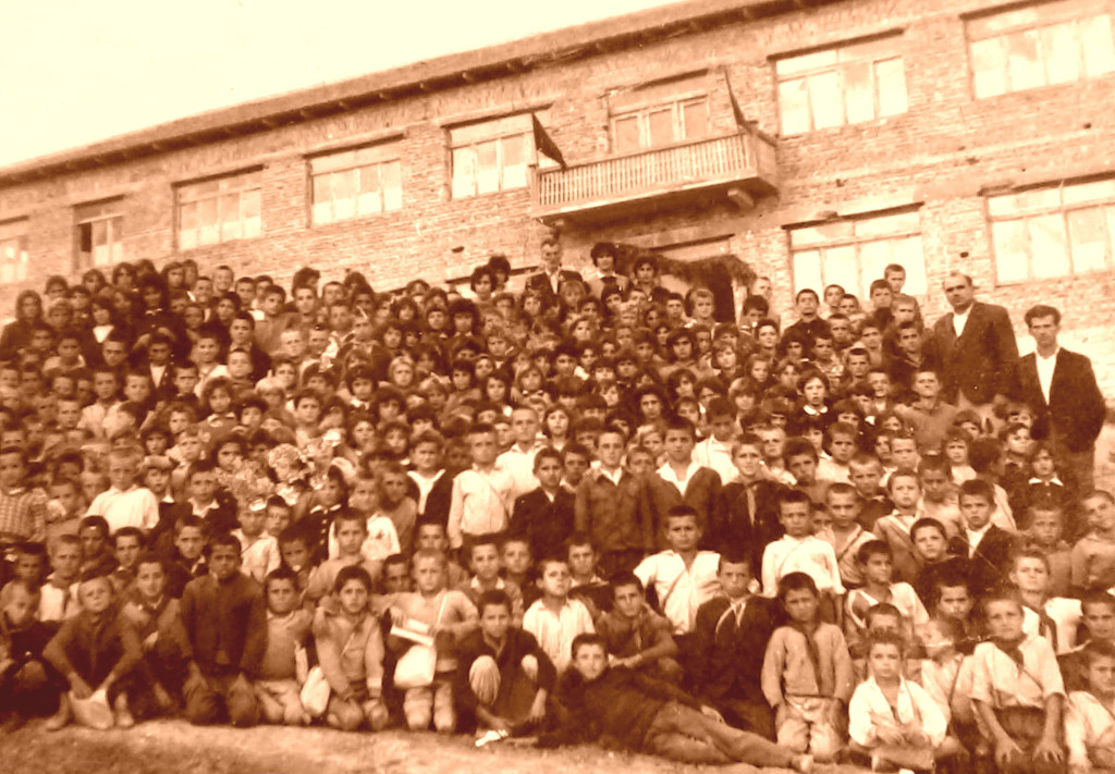 Shkolla e Karbunarës 1966