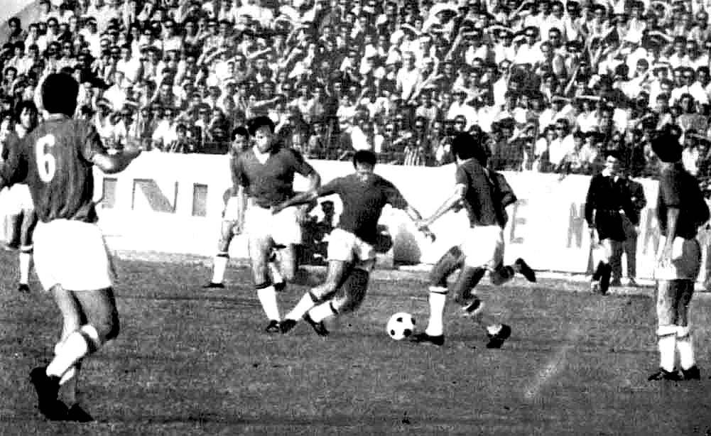 16 Shtator 1971 - 17 Nentori i Tiranes  - Ajax i Amsterdamit 2 - 2