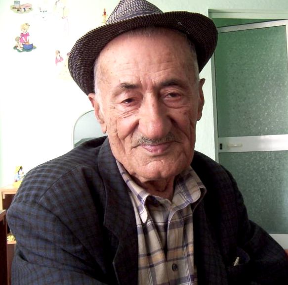 Nikoll Gjinali (1920-2012)