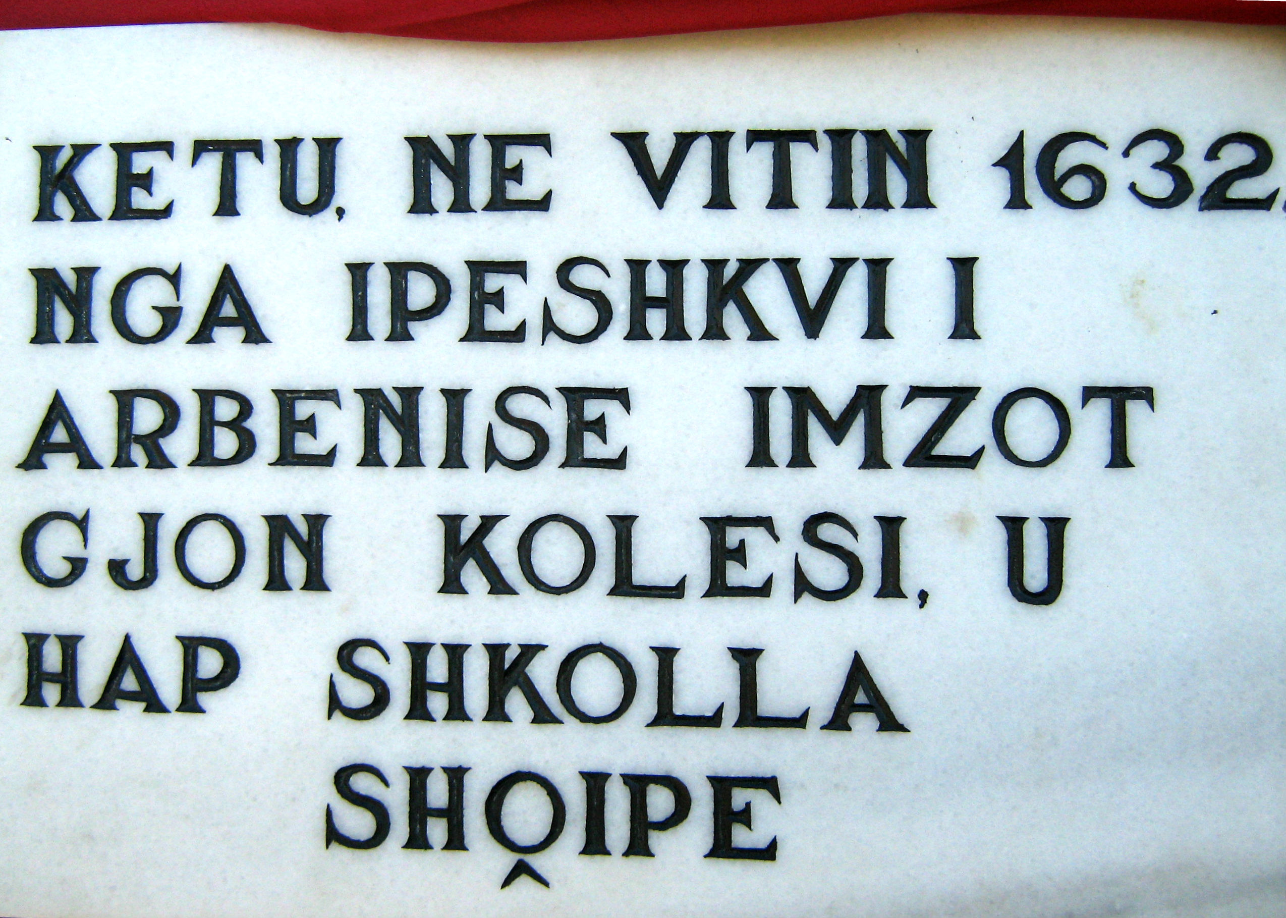 Pllaka e Shkollës së Parë Shqipe