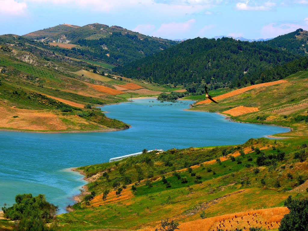 Darsia - Liqeni i Kasharajt (foto Luan Kotorri)