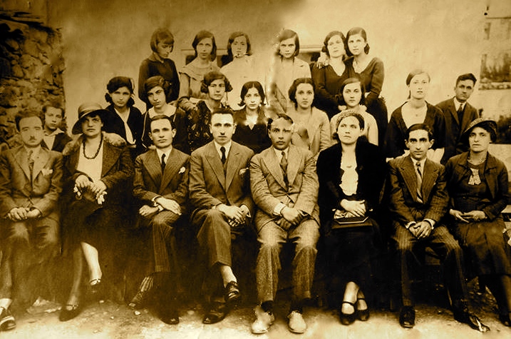 "Normalja Femërore" - Korçë maj 1933