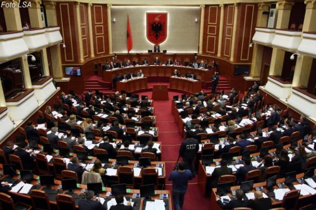 Seance e Kuvendit popullor shqiptar
