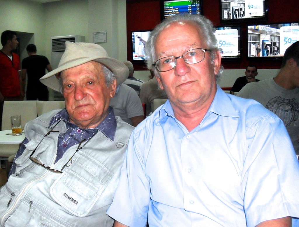 Petraq Zisi (93 vjeç) dhe Klodi Stralla