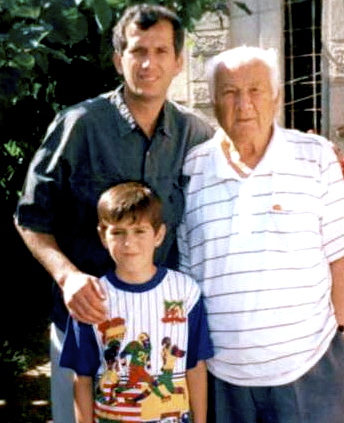 Lazer Radi 26 maj 1997 - Ndarja me djalin dhe nipin - Tre breza
