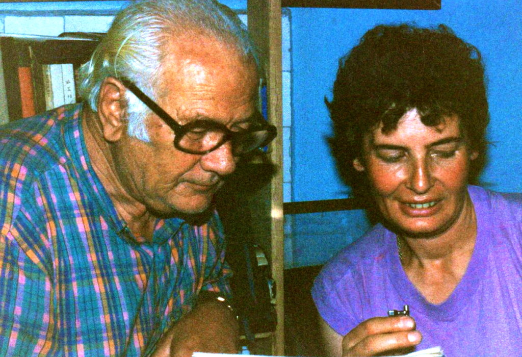 Lazёr Radi nё qoshen e tij tё punёs nё nji intervistё me gazetaren Luiza Musta - Tiranё,  gusht 1992