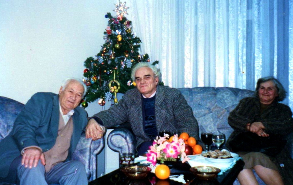 Lazёr Radi me poetin Agim Shehu e tё shoqen Zana - Tiranё 4 janar 1997
