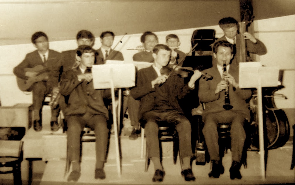 Formacioni i orkestrёs sё estradёs profesioniste, 1966