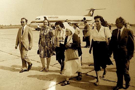 Nënë Tereza gjatë vizitës në Shqipëri 1990