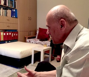 Kasem Trebeshina në studion e tij... qershor 2016