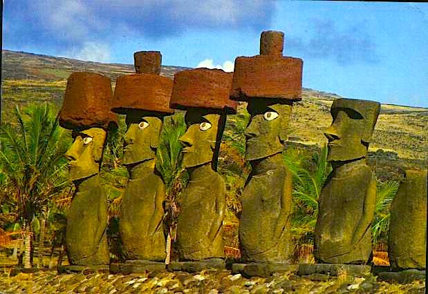 Statujat Moai janë të larta nga 2.5 deri në 10 metra