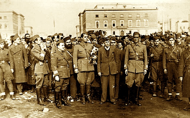 Qeveria e Enver Hoxhës në Tiranë, 28 nëntor 1944