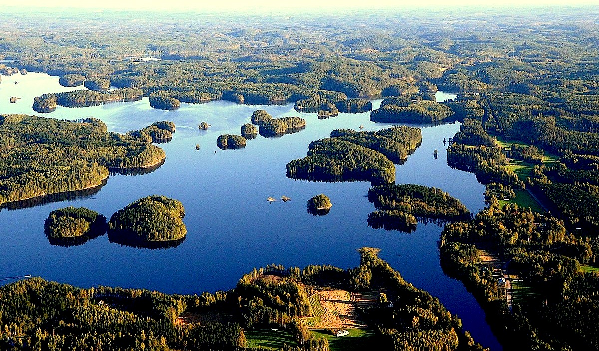 Finlanda - Liqene dhe Pyje
