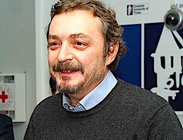 Gazetari Fatos Baxhaku