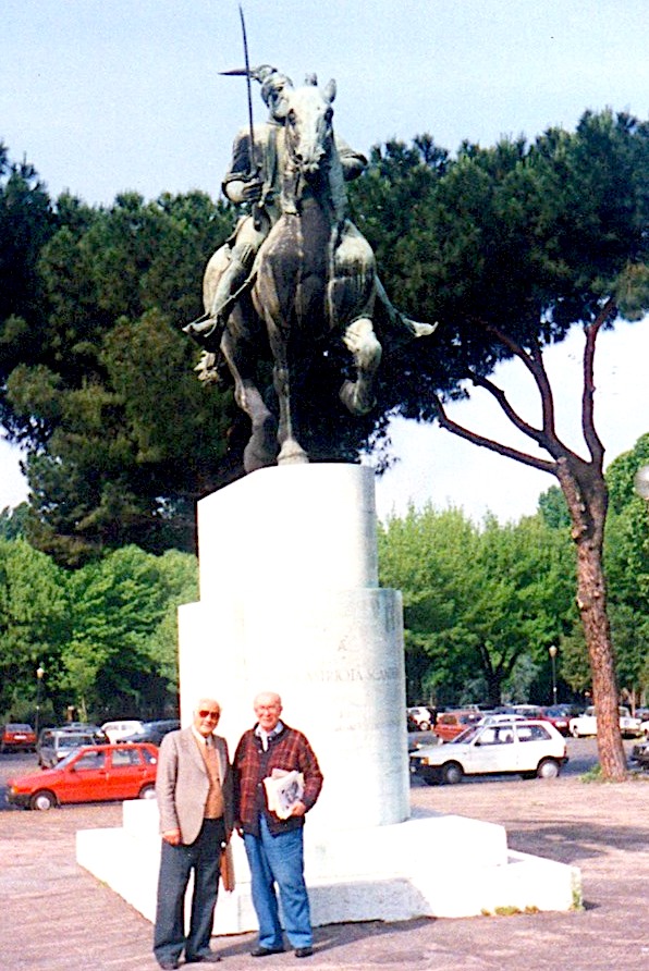 Lazër Radi dhe Petro Vuçani (kunati i Koliqit) - Romë qershor 1991