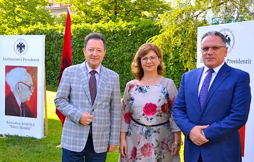 Familja Sokoli në Presidencë