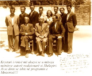 Instituti Pedagogjik 4 vjecar 1950 - nga e majta ulur Kostaq Cipo, Aleksander Xhuvani, Mark Ndoja  siper Drago Siliqi, Muzafer Xhaxhiu, Virgjini Peppo, etj 