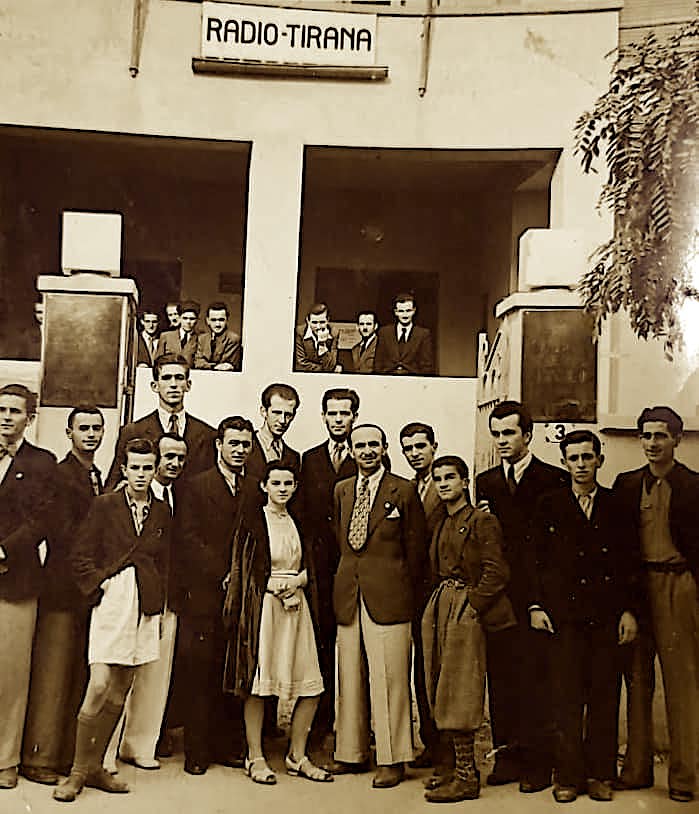 Ramadan Sokoli dhe Safete Sokoli ne Radio Tirana - 1940