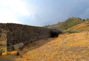 Kalaja e Qestoratës o Gravës (foto5 g. hoti)