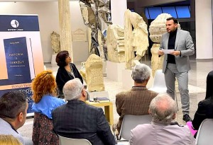 Dorian Hatibi - duke folur për "Historinë e Durrësit"