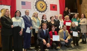 Pjesëmarres në 20-vjetorin e themelimit të Shoqatës së Shkrimtarëve Shqiptaro-Amerikanë