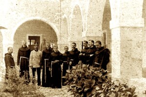 Kisha (kuvendi) Françeskane e Gjuhadolit 1916