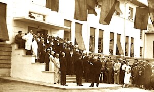 Ceremonia e inaugurimit te Spitalit "Zogu I" 1 Shtator 1931 (nga arkivat e MP)