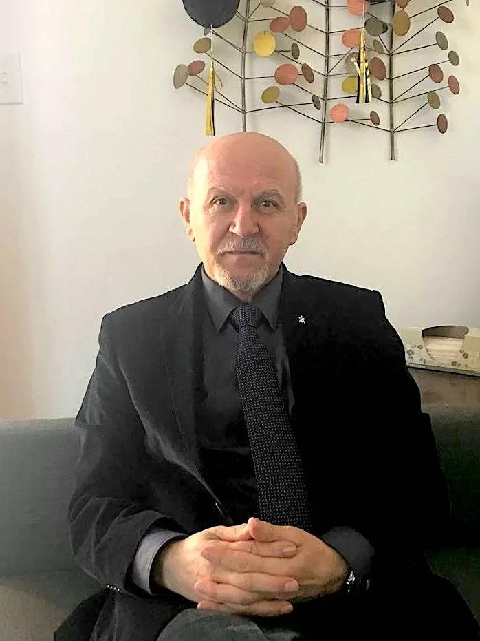 Adriatik R. Dosti