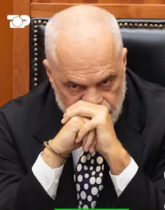 KM shqiptar në epokën e revoltave