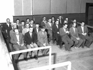 Tiranë, 4 Shtator 194 - Gjyqi kunder grupit të Deputetëve 